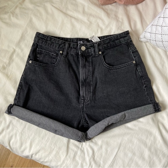 Zara Jeans Mom Short - Picture 3 of 4